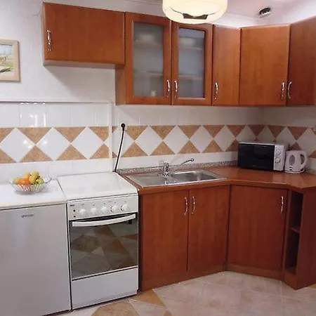 Moka Central Square Apartment *